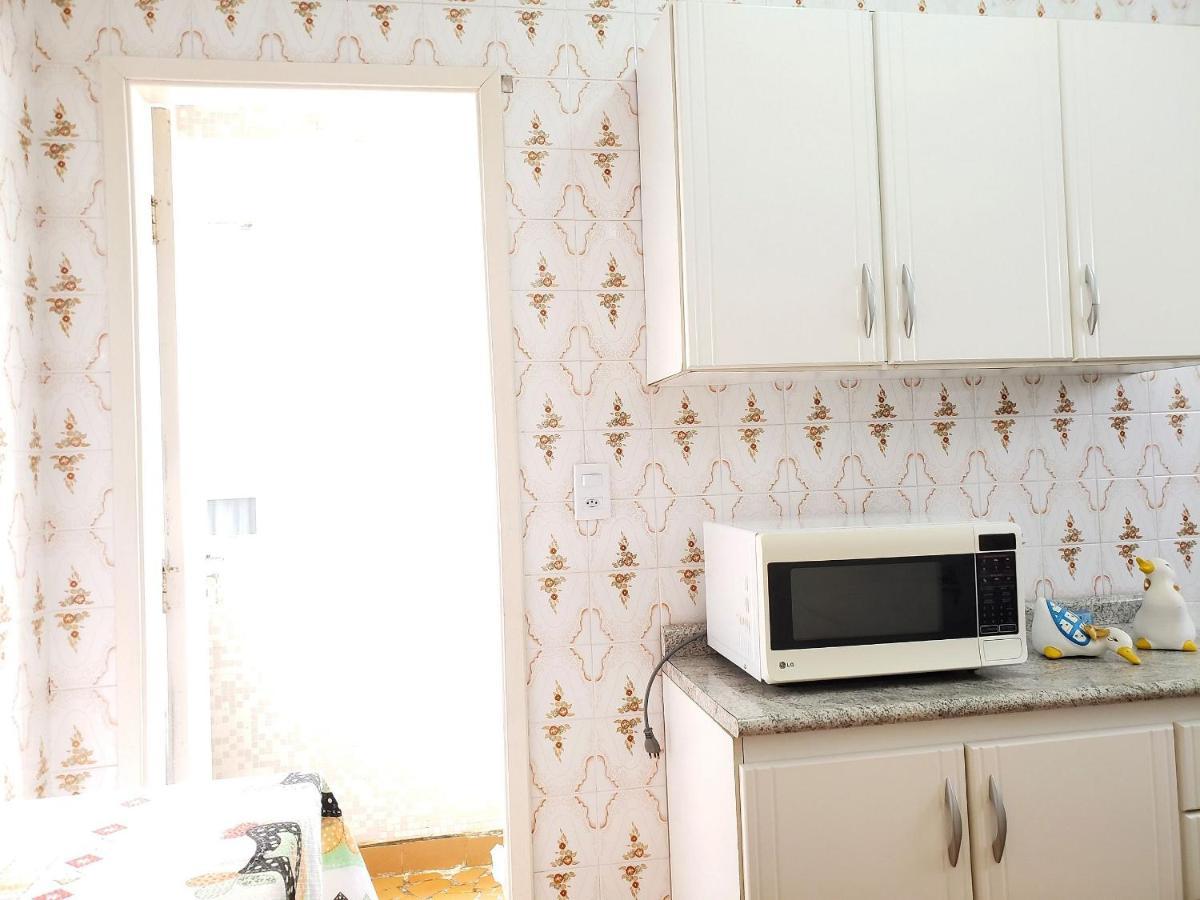 برايا جراندي Apartamento Na Vila Caicara Em Predio Frente Mar Com Excelente Localizacao Por Reserva Praia المظهر الخارجي الصورة